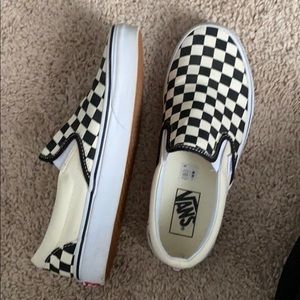 checkered vans